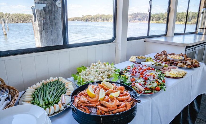 Image 3: Murray River Lunch Cruise