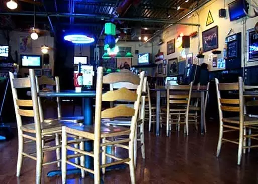 5% Cash Back at Locos Grill and Pub