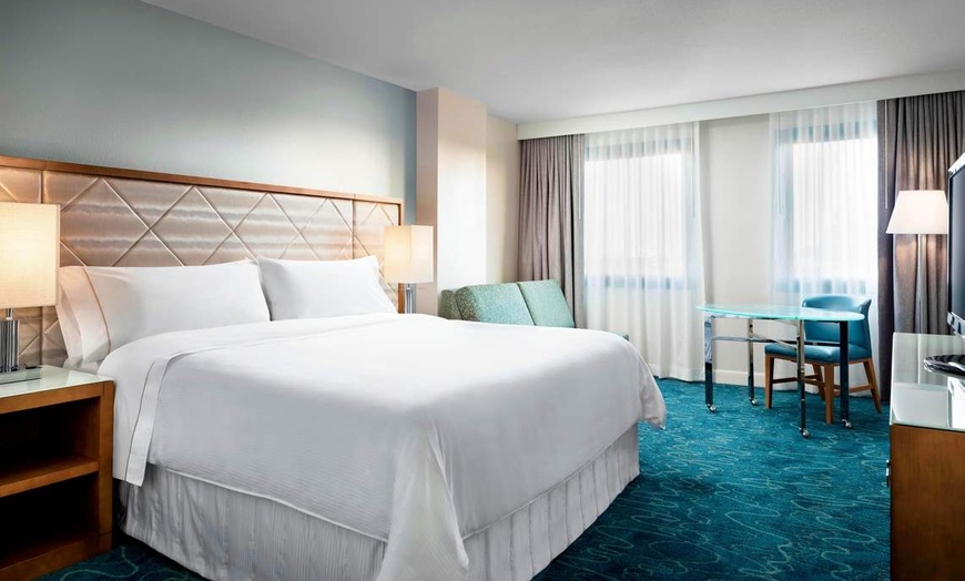 Image 2: ✈ FLORIDE | Orlando - Walt Disney World Dolphin 4*, 3 nuit - Plage ...