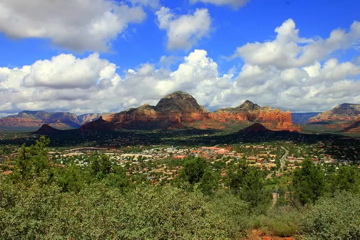 2.5-Hour Sedona Sightseeing Tour with Sedona Hotel Pickup