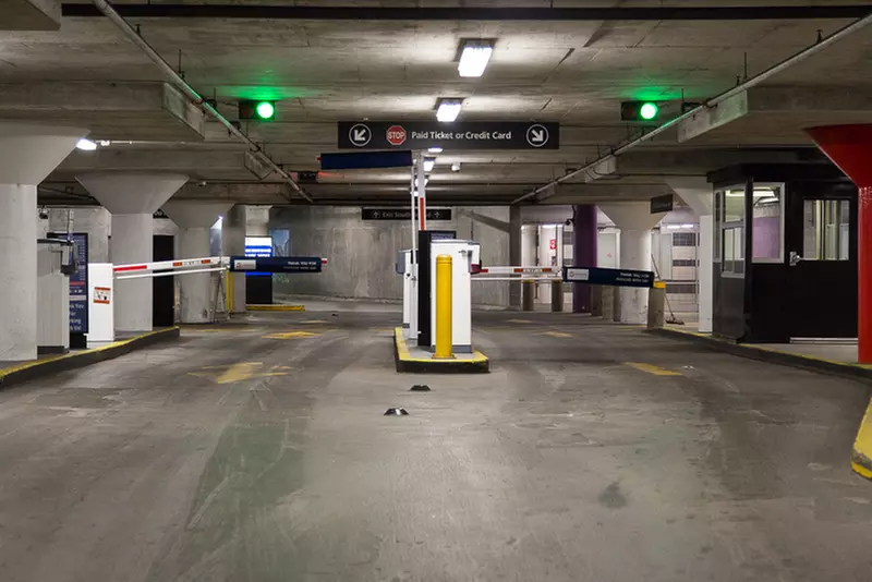 Parking at Grant Park North Garage