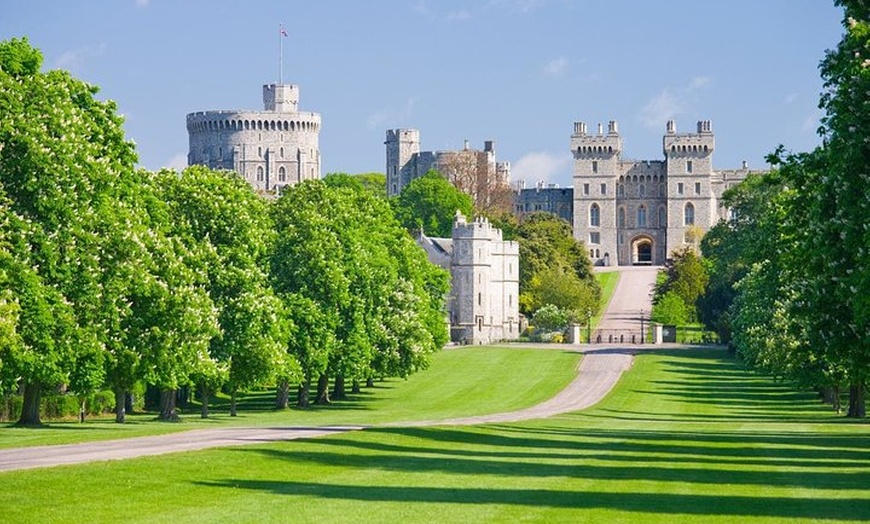 Image 7: Royal Windsor Castle Private Tour with pass