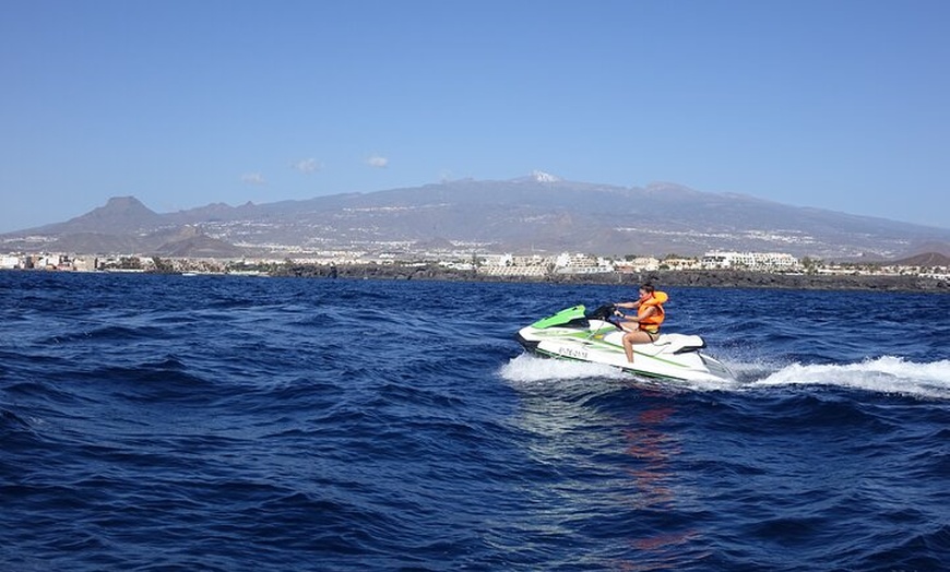 Image 2: Paseo en moto acuática Turbo para 1 persona en Tenerife Sur con rec...