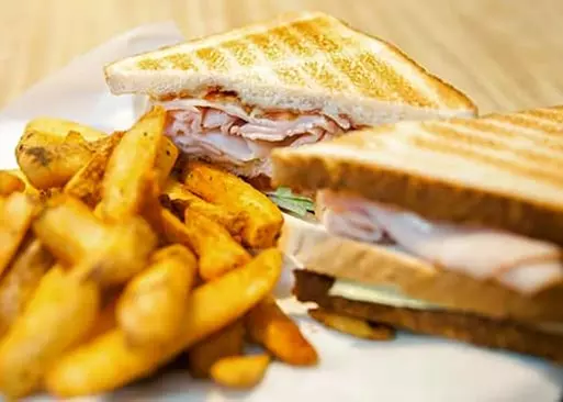 5% Cash Back at Pizza Wave Cape Cod