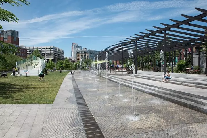 Boston North End Food Tour of 6+ Tastings, Cannoli, Lobster Roll