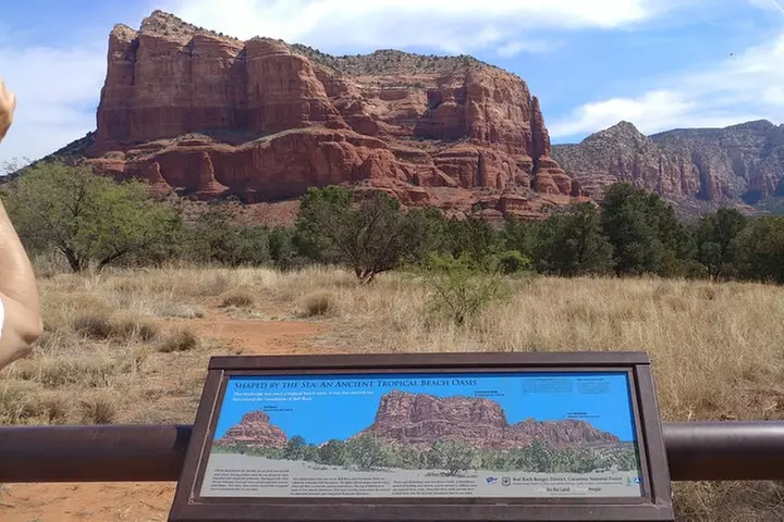 Private 2-Hour Sedona Bell Rock or Cathedral Vortex Journey & Medit...
