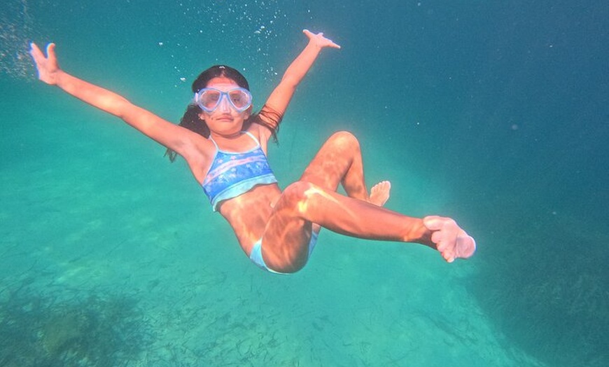 Image 14: Holistic Day Charter Paseo en Velero