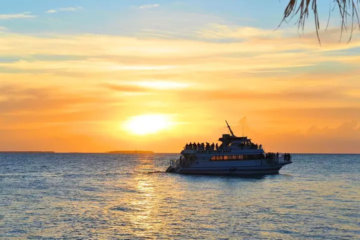 Key West Glass-Bottom Boat Tour with Sunset Option