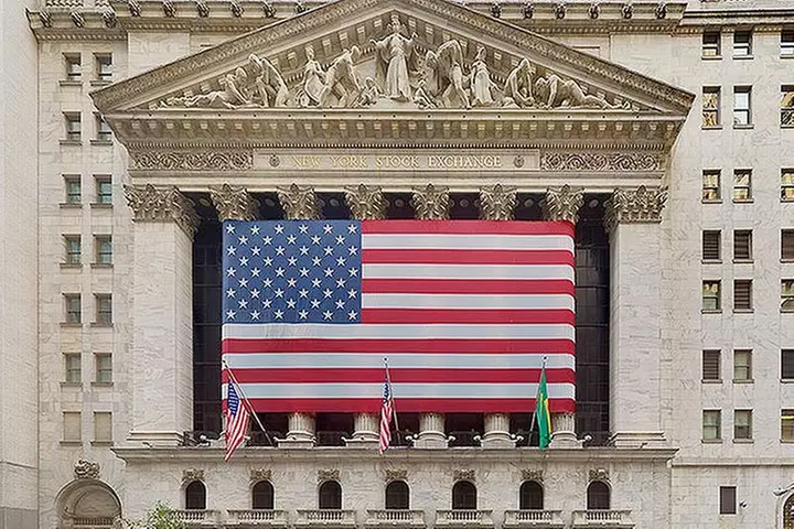 Wall Street and Financial District Walking Tour
