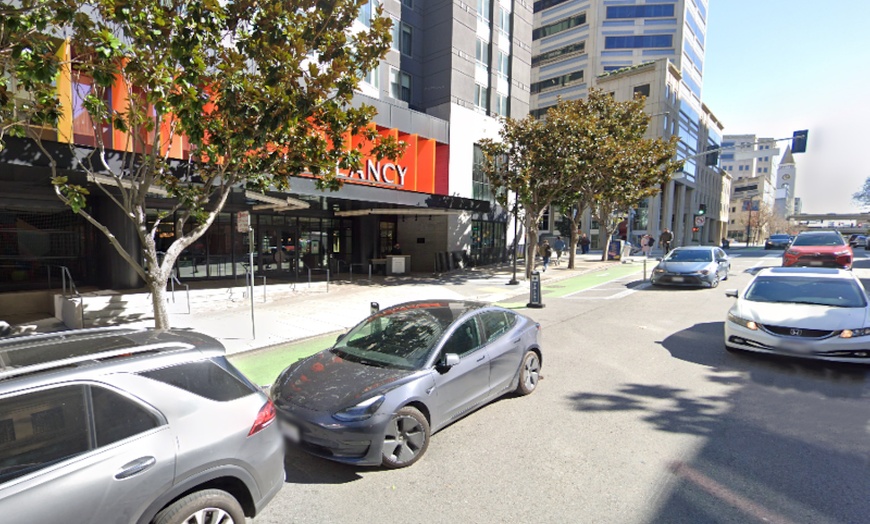 Image 4: Parking at The Clancy Hotel - Valet Kiosk