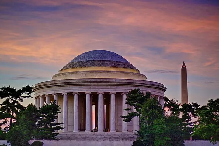 Mount Vernon & Old Alexandria with Night-Time Sightseeing Tour of W...