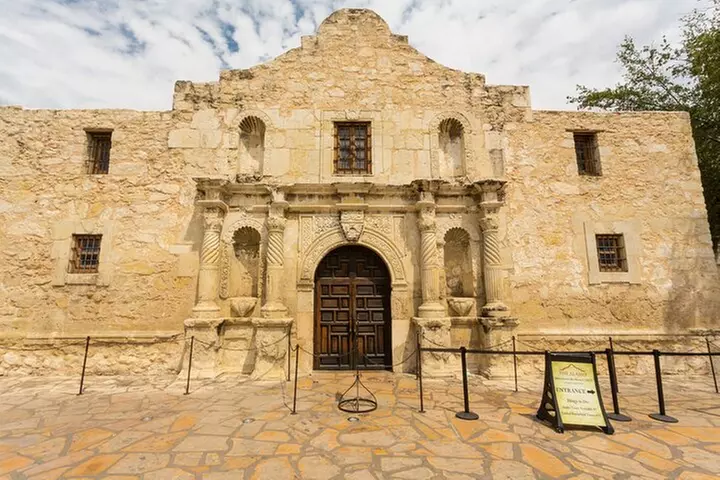 San Antonio River Walk Self-Guided Walking Audio Tour