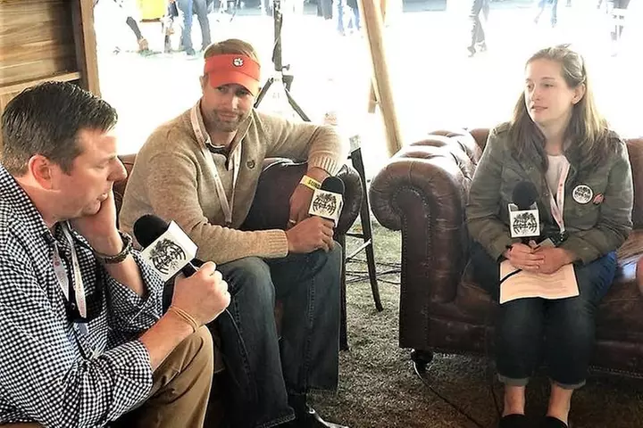 Undiscovered Charleston: Half Day Food, Wine & History Tour with Co...