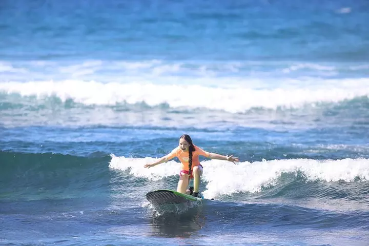 Kona Surf Lesson in Kahaluu