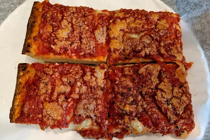 Williamsburg Food Tasting & Walking Tour