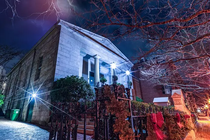 Providence Ghost Tours: Phantoms, Poltergeists, & Pestilence