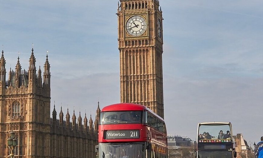 Image 3: Private Windsor Castle Tour from London Including Fast Track Pass