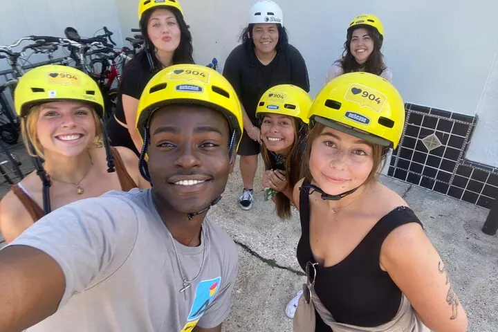 Electric Bike Art and Architecture Guided Tour in Jacksonville