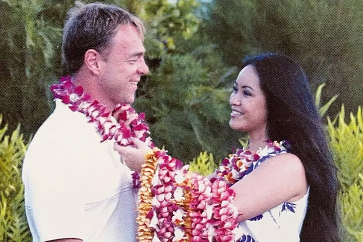 Orchid Airport Lei Greeting (Maui, Kahului Airport, OGG)