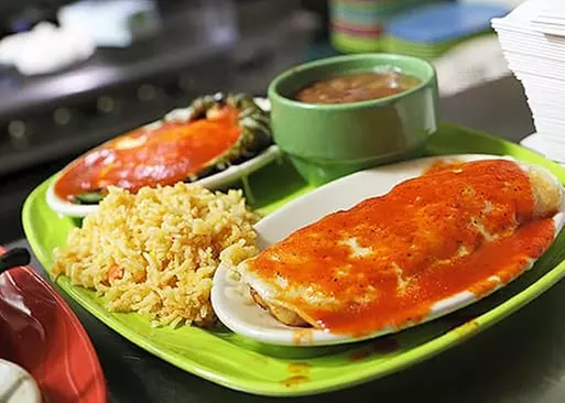 5% Cash Back at Roberto's Cantina - Second Medium