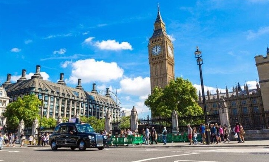 Image 3: Full or Half Day London Sightseeing Tour with Licensed TFL Driver
