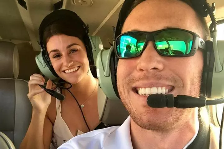 New Orleans VIP Sightseeing Flight with Champagne & Chocolates or W...