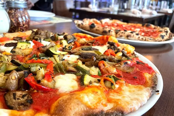 Tastes of Georgetown Food & History Small Group Walking Tour