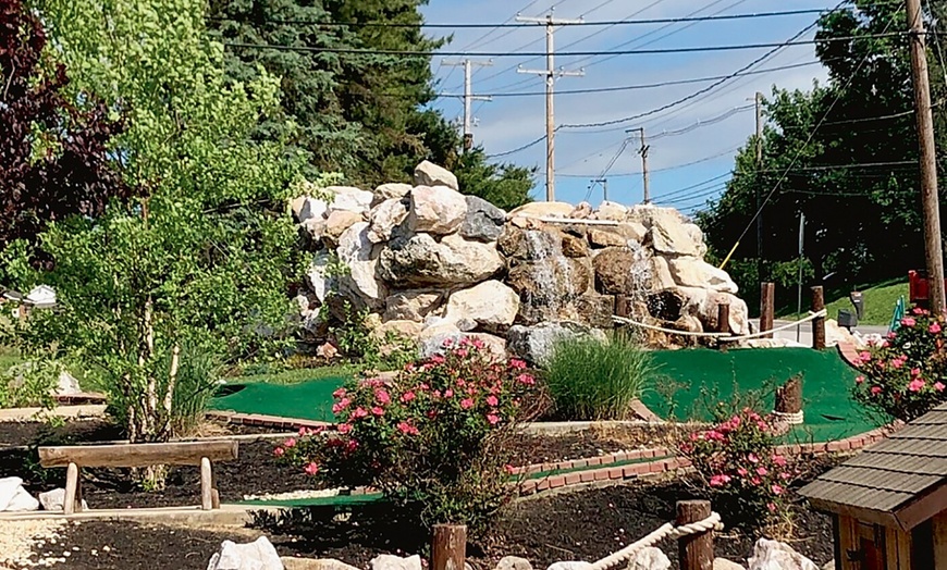 Image 1: $16 For A Round Of Mini Golf For 4 People (Reg. $32)