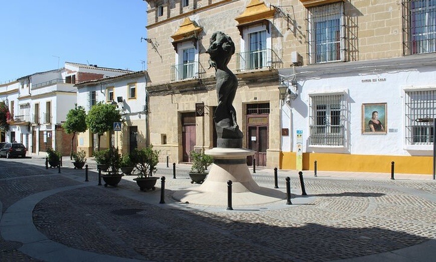 Image 13: Excursión de 10 horas a Cádiz y Jerez desde Sevilla + sesión de fot...