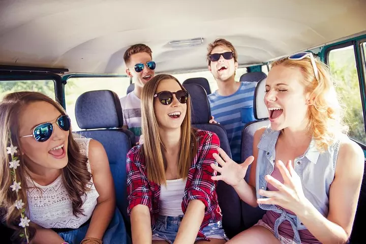 Transfer private minivan from New York City Manhattan - JF Kennedy Airport (JFK) - Second Medium