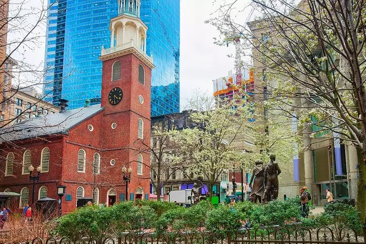 Boston Freedom Trail Self-Guided Tour with Audio Narration & Map
