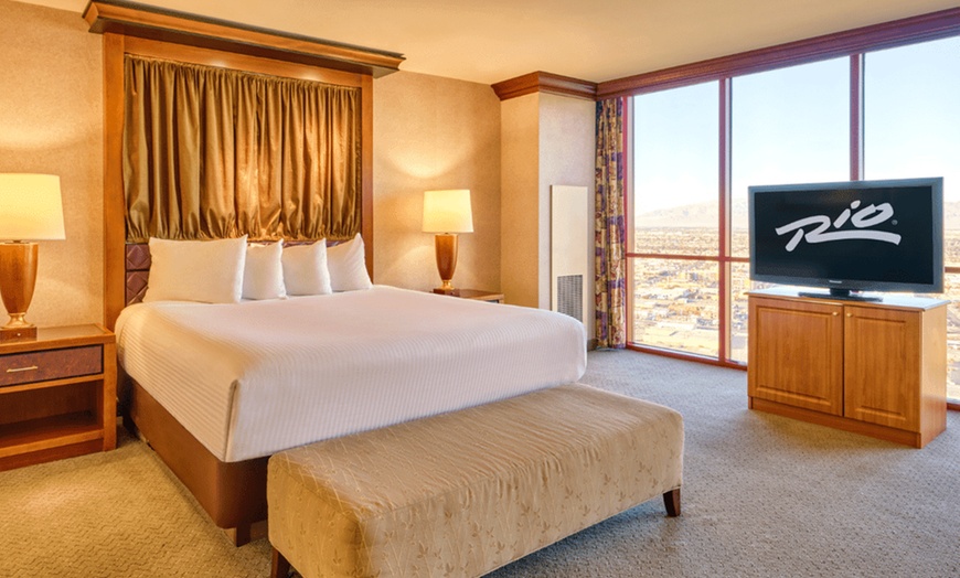 Image 5: ✈ NEVADA | Las Vegas - Rio Hotel & Casino, a Destination by Hyatt H...