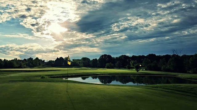 Online Booking - Round of Golf at Oak Ridge - Old Oaks