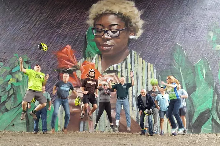 Guided Bike Tour in Atlanta with Snacks