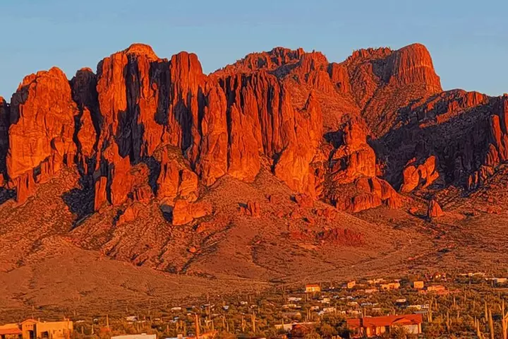 Exclusive: Happy Cactus Tour to Apache Trail & Superstition Mtn