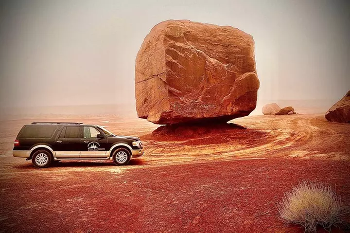 Monument Valley Extended Backcountry Tour