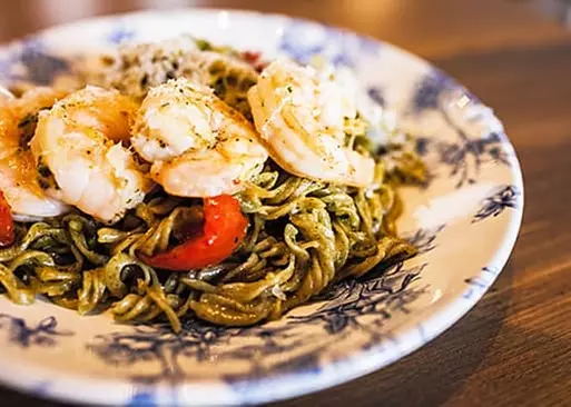 5% Cash Back at Crudo Nudo