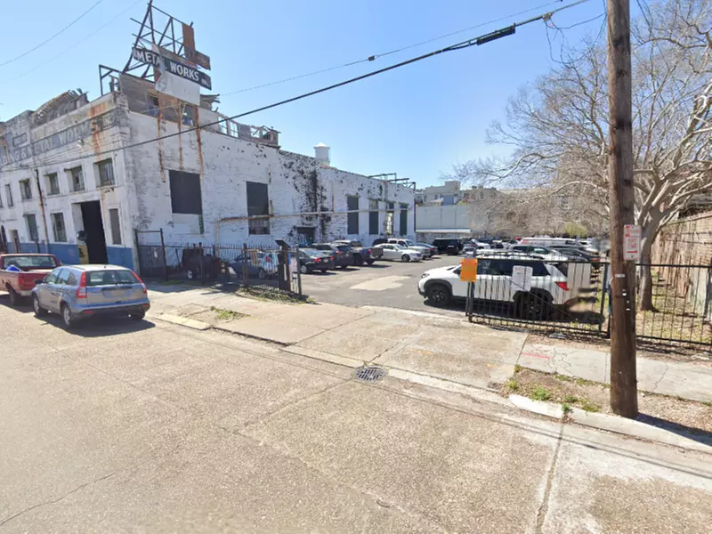 Parking at Pelican Lot (L-106)