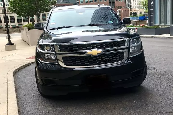 Private SUV Transfer from Chicago Downtown to O`Hare airport - Primary Image