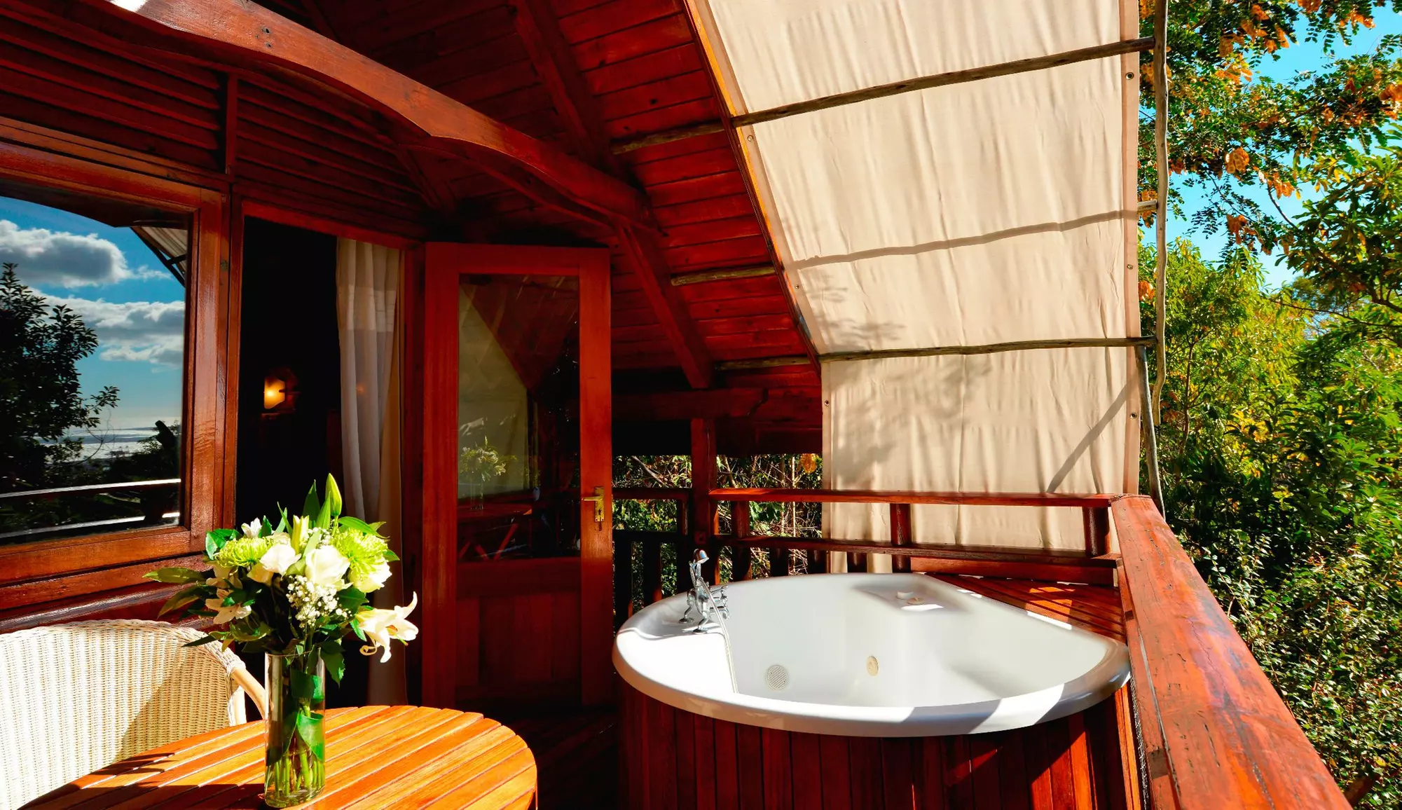 ✈ LA RÉUNION | La Possession - Lodge Roche Tamarin 4* - Surclassement offert - Primary Image