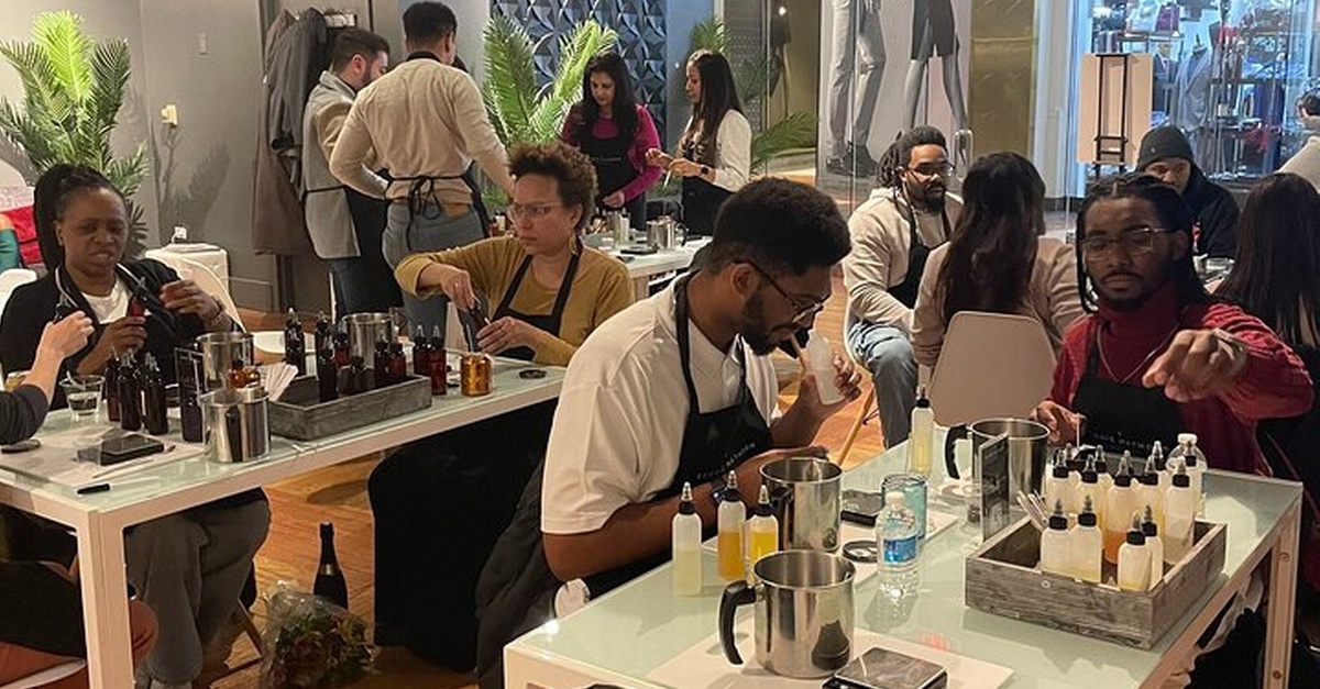 Chicago Candle Making Class On Magnificent Mile