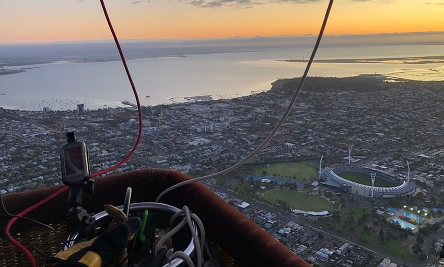 Image 4: The Great Ocean Balloon Flight - Geelong and Bellarine