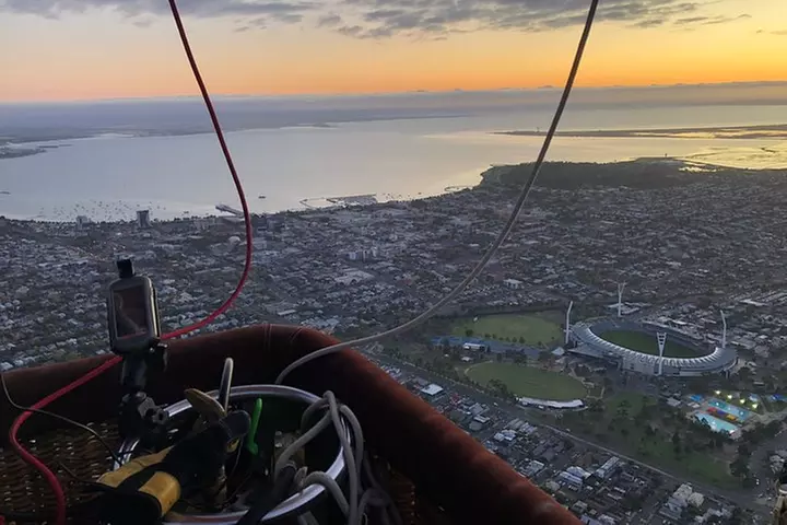 Hot Air Balloon Flights Geelong (The Great Ocean) + Breakfast