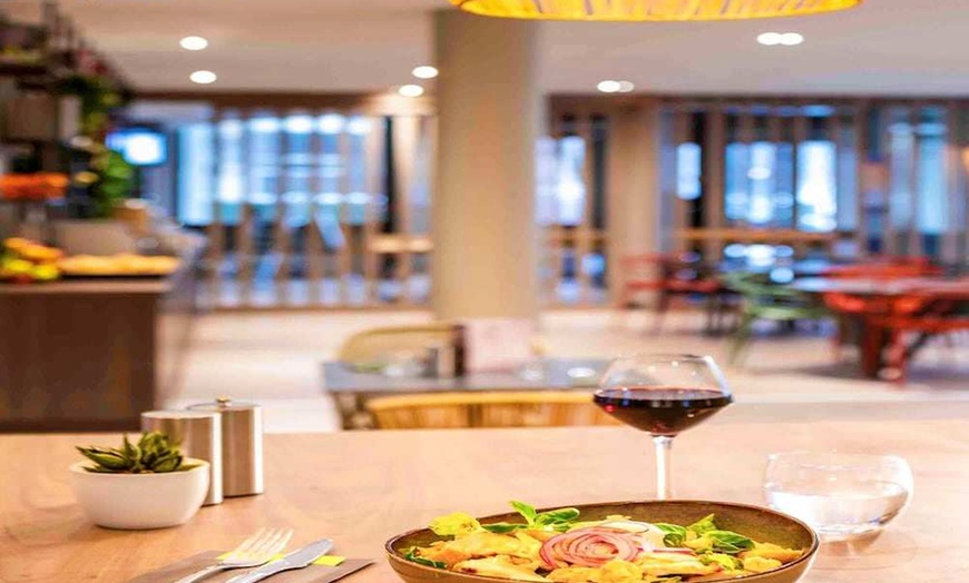 Image 57: ✈ ÎLE-DE-FRANCE | Paryż - Ibis Paris Alesia Montparnasse 3*, 1 nocy...