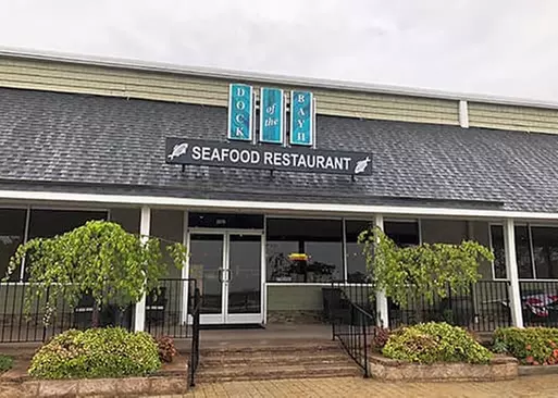 5% Cash Back at Dock of the Bay Seafood Resta...