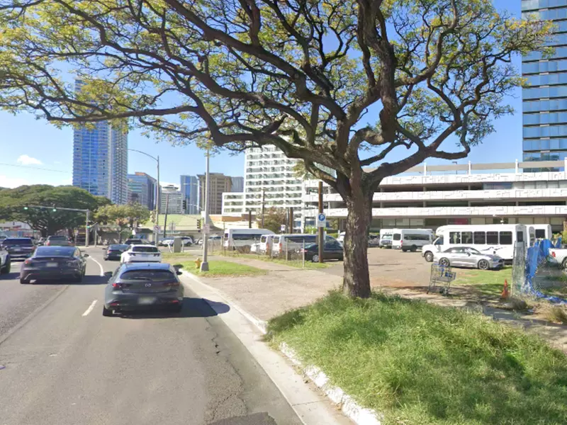Parking at [H672] 1830 Kapiolani Blvd. Lot - Primary Image