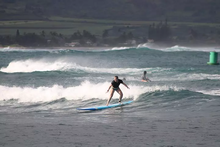 Beginner Surf Lesson in North Shore, Oahu