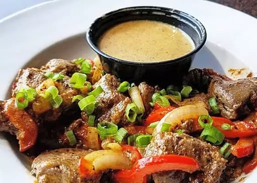5% Cash Back at Bar 7 Grill