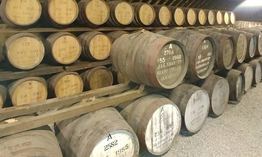 Image 4: Speyside Whisky Tour - Three Distilleries Included - Private - 5 St...