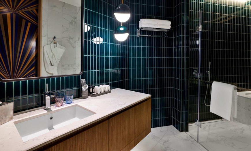 Image 3: ✈ EMIRATS ARABES UNIS | Dubaï - W Dubai - Mina Seyahi 5*, 3 nuit - ...